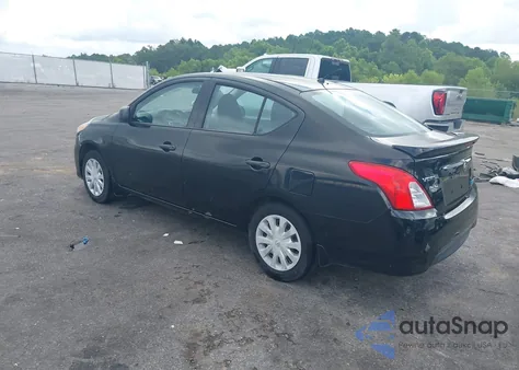 2015 Nissan Versa 1.6 S+ z USA, uszkodzony, nr VIN 3N1CN7AP6FL836297